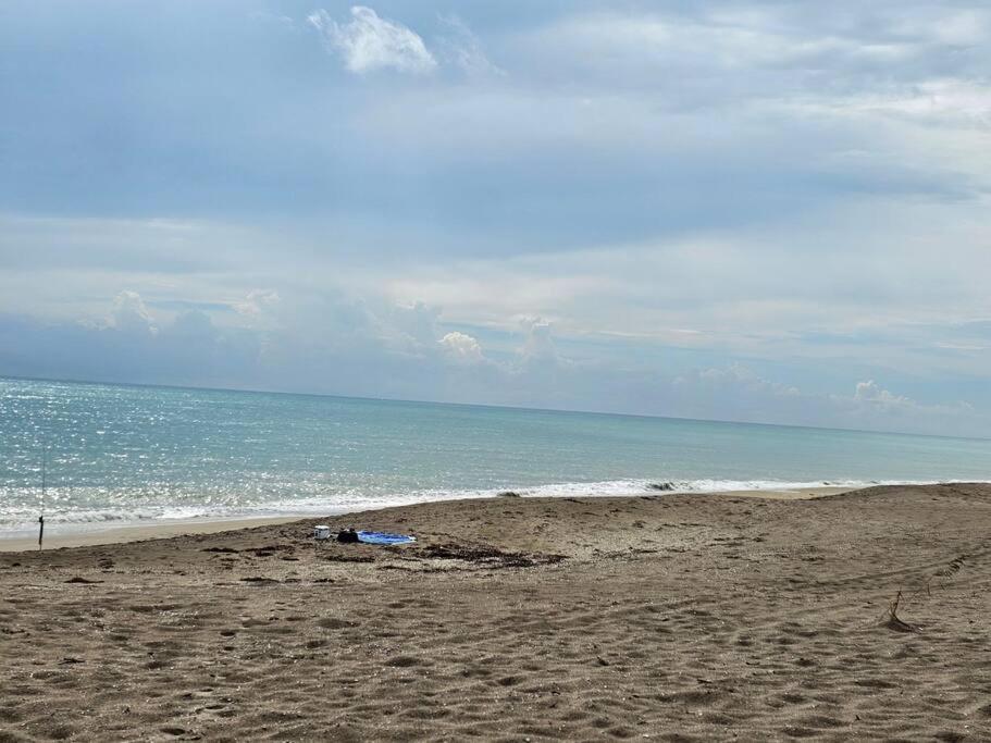 Seaside Cove Appartement Fort Pierce Buitenkant foto